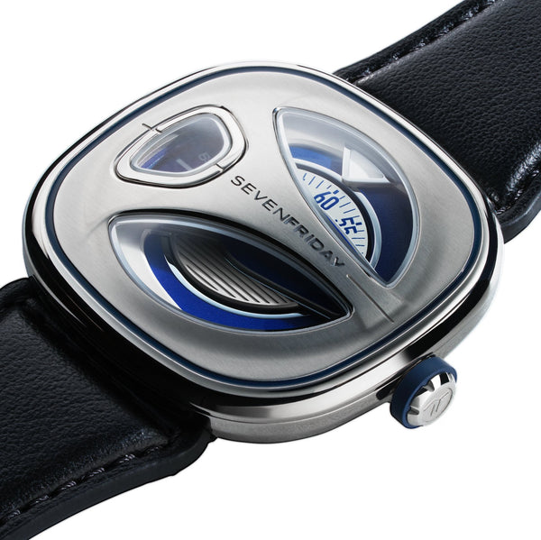 SEVENFRIDAY ME1/01 - The Independent CollectiveSEVENFRIDAY ME1/01