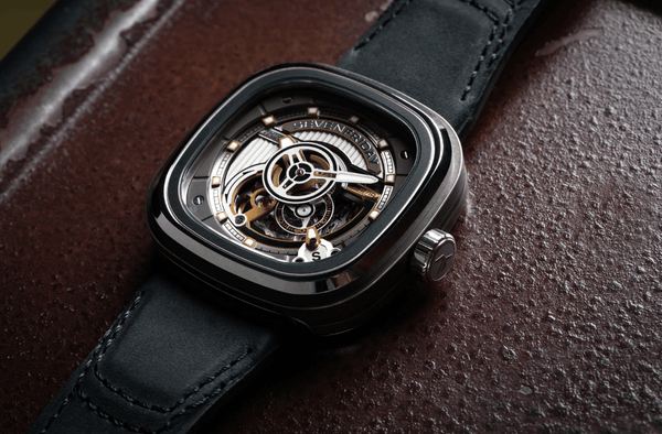 SEVENFRIDAY PS2/01 - The Independent Collective