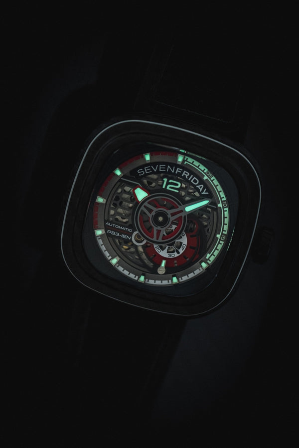 SEVENFRIDAY PS3/02 Ruby Carbon - The Independent Collective